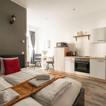 Chic Studio By City Center By Hm Відень Екстер'єр фото